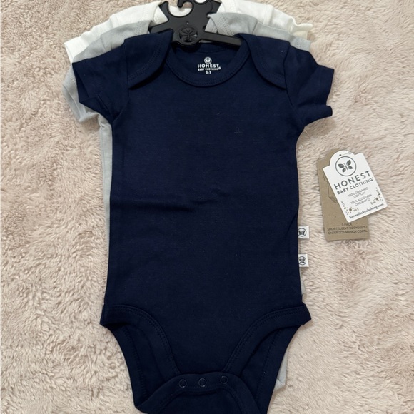 NWT 3 Honest Baby Onesies Size 0-3 Months - Picture 1 of 3